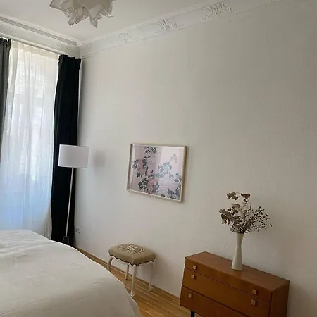 3-zi Fuer 5 Pers, Balkon, Hunde Willkommen Apartment Leipzig