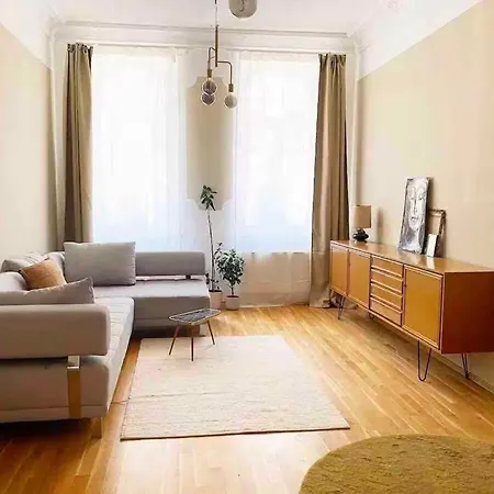 3-zi Fuer 5 Pers, Balkon, Hunde Willkommen Apartment Leipzig